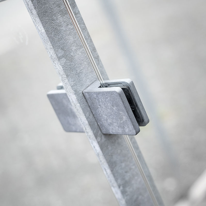 zink glasklemme på glasværn